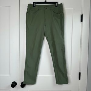Lululemon ABC Warpstreme Slim Pants, Sz 33, Olive